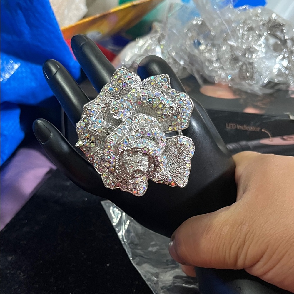 Elegant Crystal Rose Ring